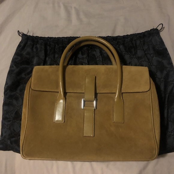 WOMEN’S GUCCI TAN SUEDE VINTAGE BAG - Picture 1 of 4